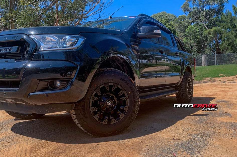 FORD-RANGER-VAPOR-MATTE-BLACK